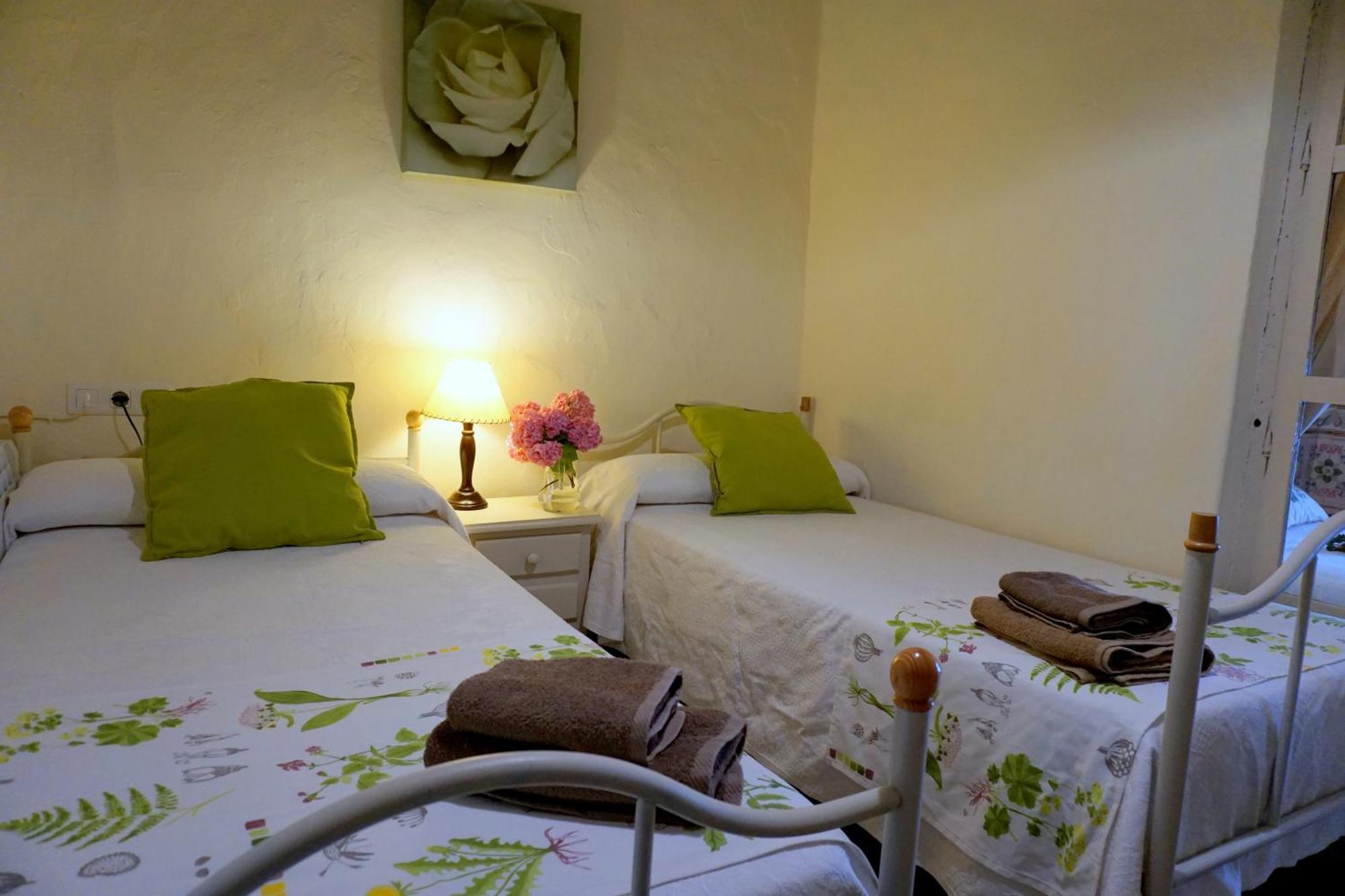Alojamientos Turisticos Biarritz Fuenteheridos Room photo